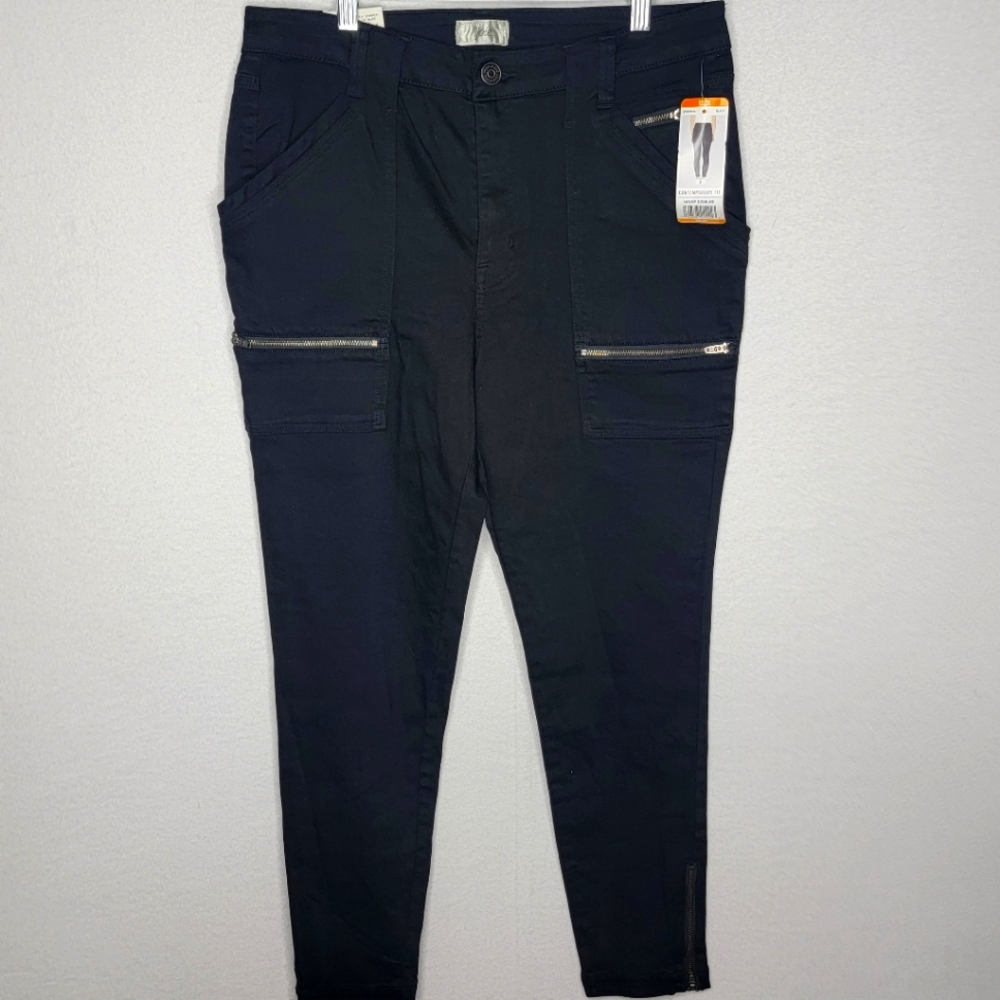 Joie Black Park Cargo Pant Size‎ 12.  #543